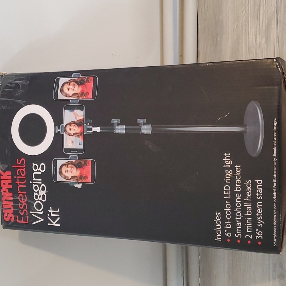 Sunpak Essential Vlogging Kit - VGE-LED72-6R-LM